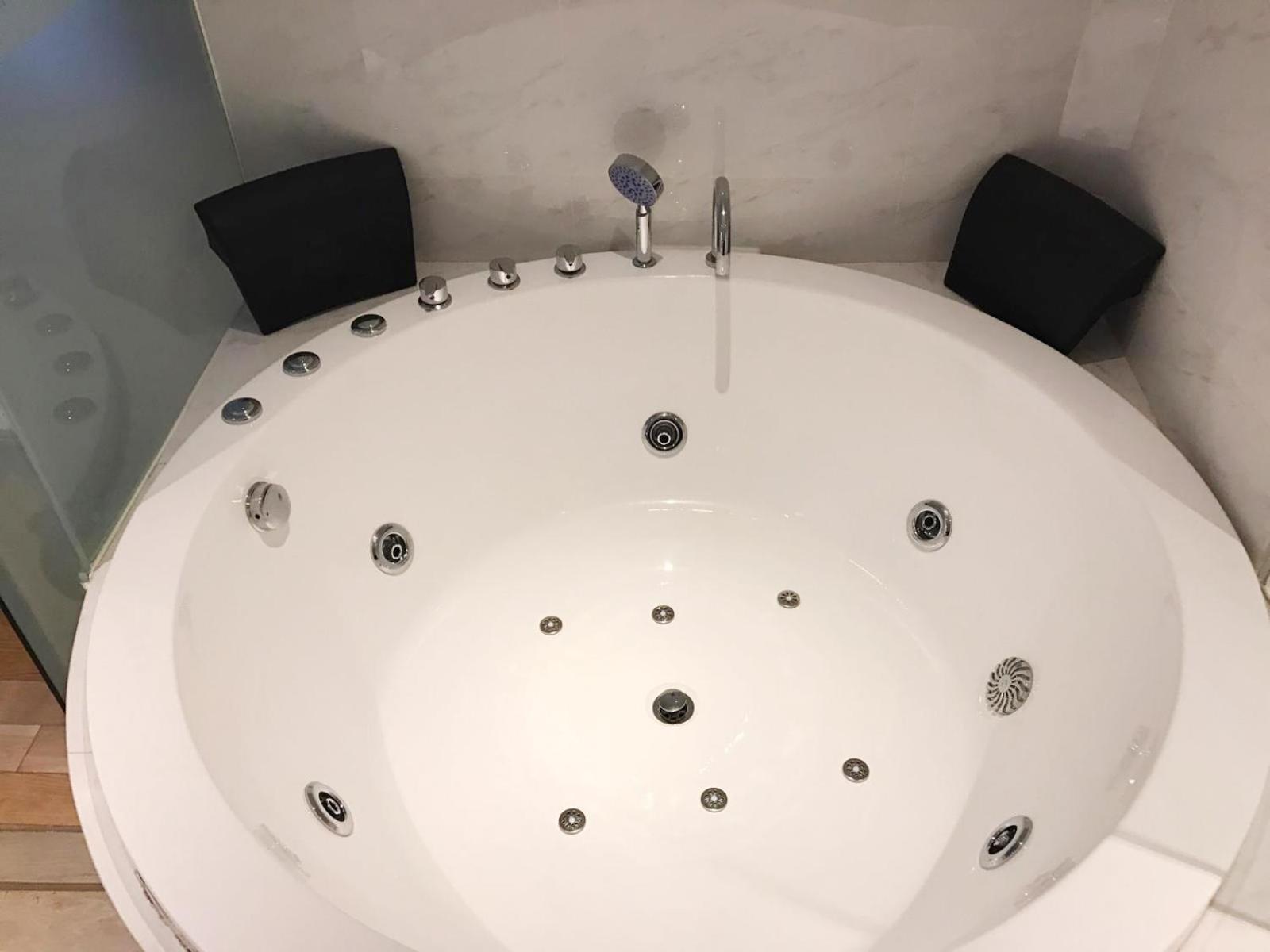 Hotel Clover 769 North Bridge Road Singapore Room photo