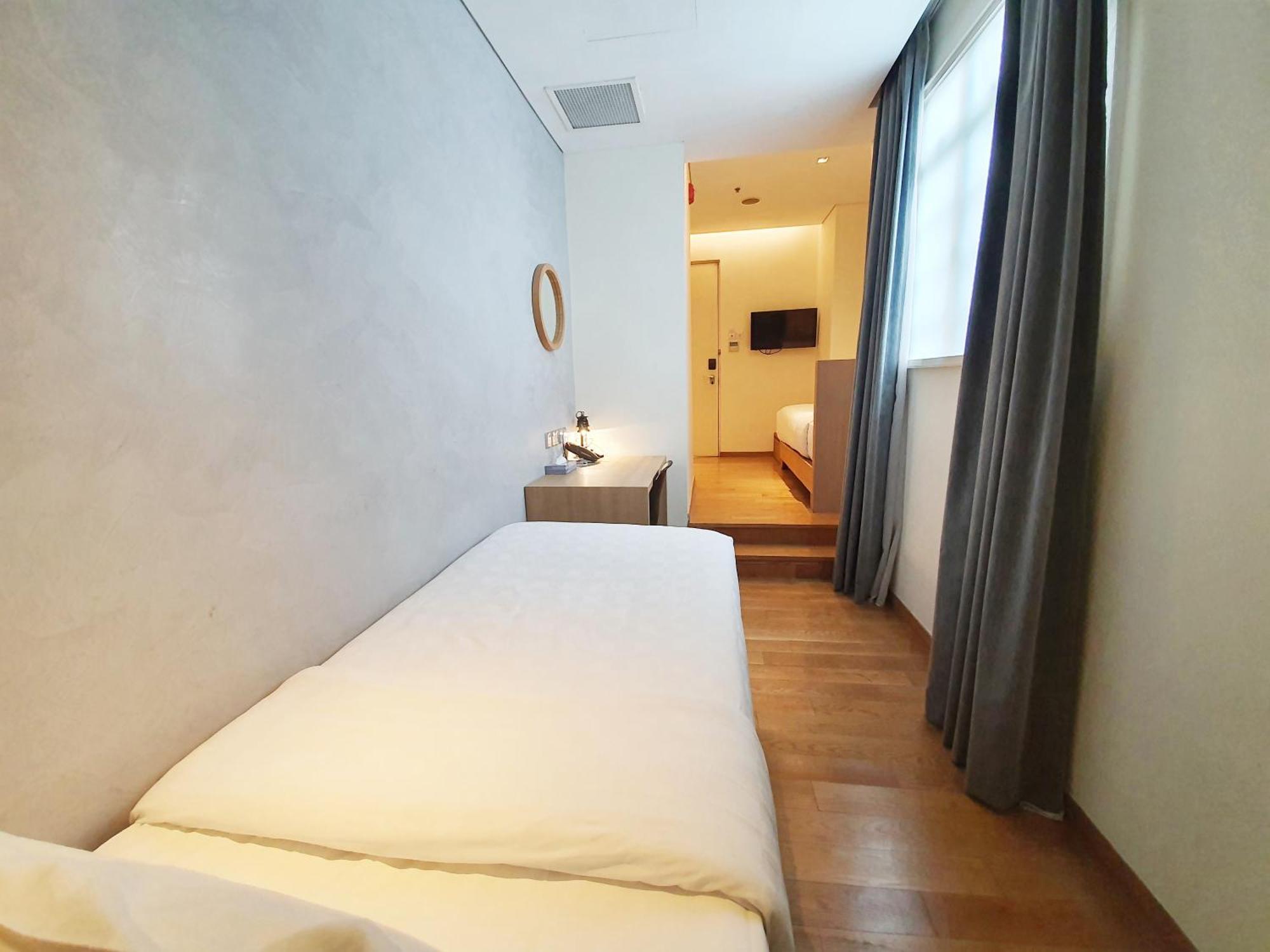 Hotel Clover 769 North Bridge Road Singapore Room photo
